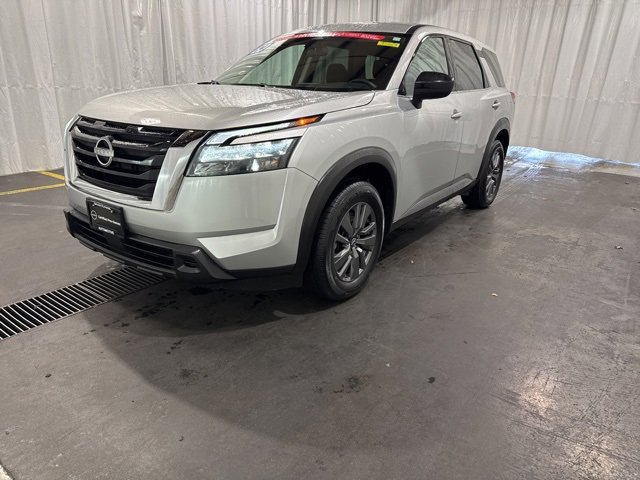 Certified 2024 Nissan Pathfinder S image 28