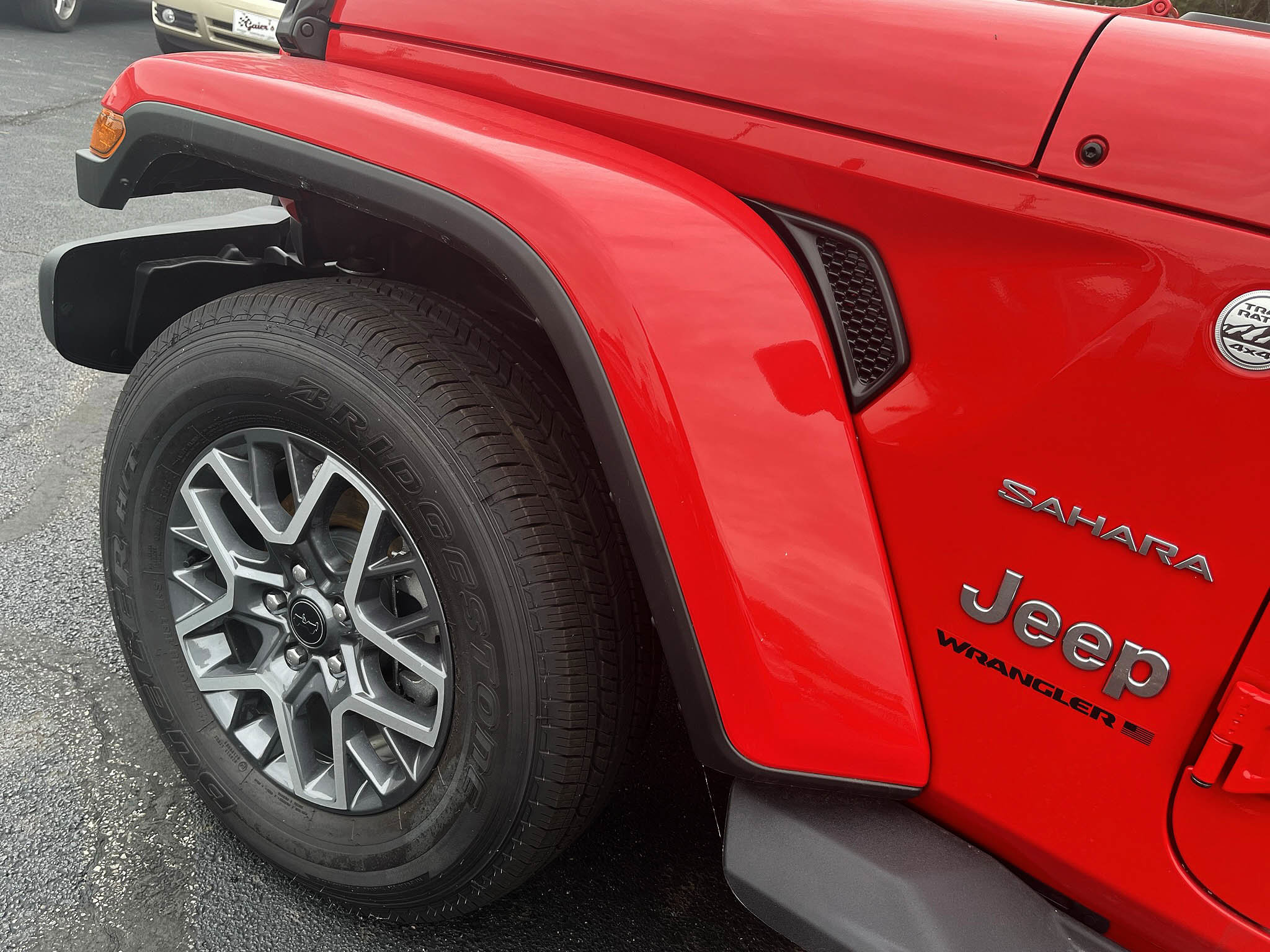 New 2024 Jeep Wrangler Unlimited Sahara image 8