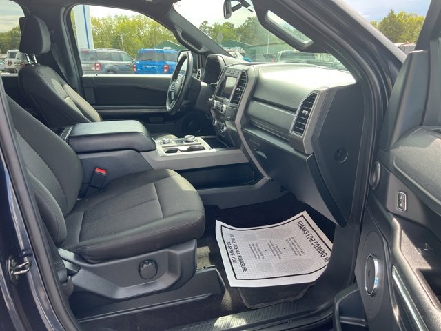 Used 2021 Ford Expedition XLT image 11