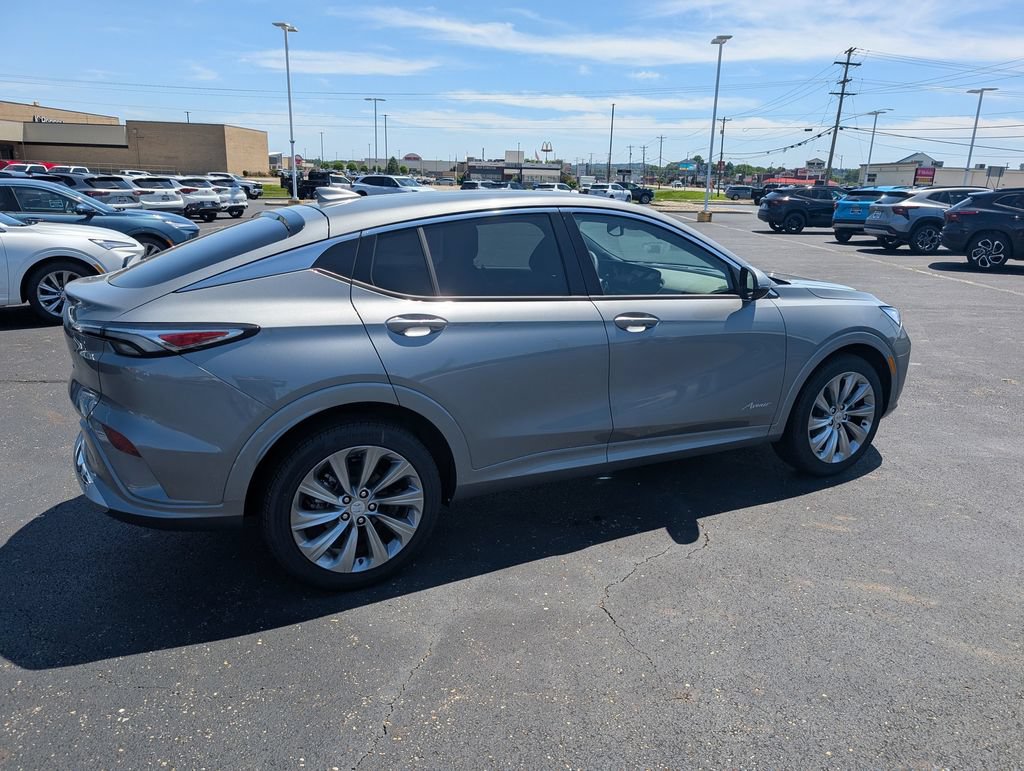 New 2026 Buick Envista Avenir FWD image 8