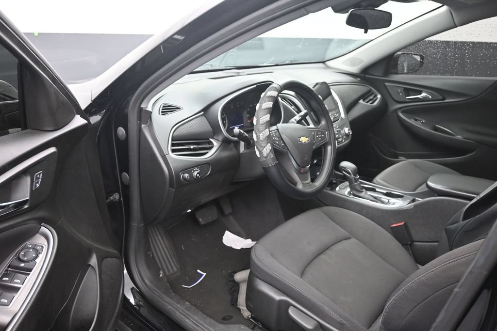 Used 2024 Chevrolet Malibu LS FWD image 10