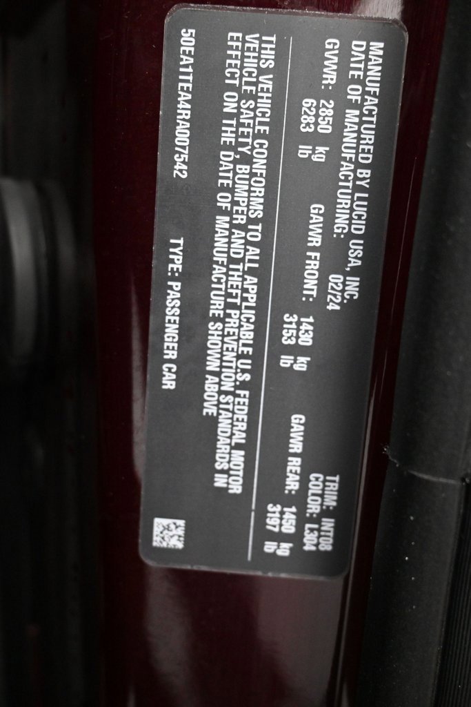 Used 2024 Lucid Air Touring image 8