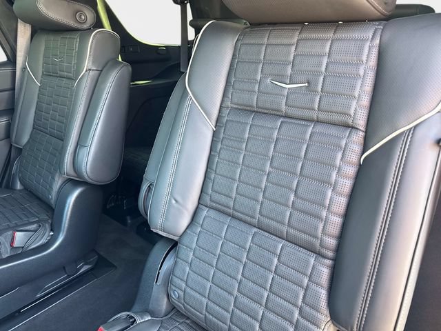 Used 2025 Cadillac Escalade V w/ LPO, ONYX Package AWD/4WD image 14
