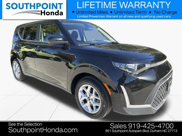 Used 2024 Kia Soul LX w/ Option Group 015