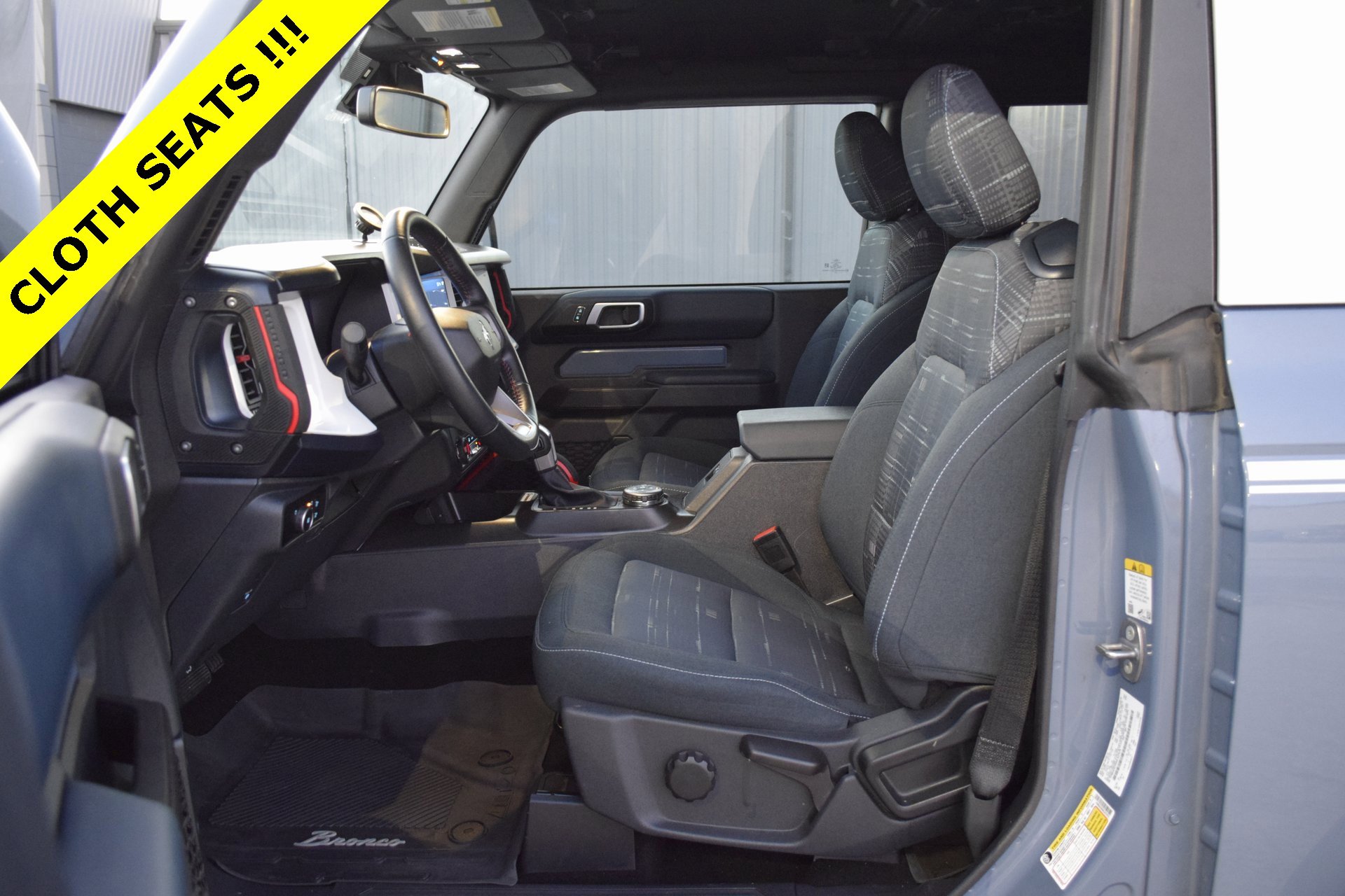 Certified 2024 Ford Bronco Heritage Edition image 3