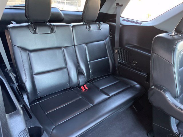 Used 2021 Ford Explorer XLT w/ Equipment Group 202A RWD image 59