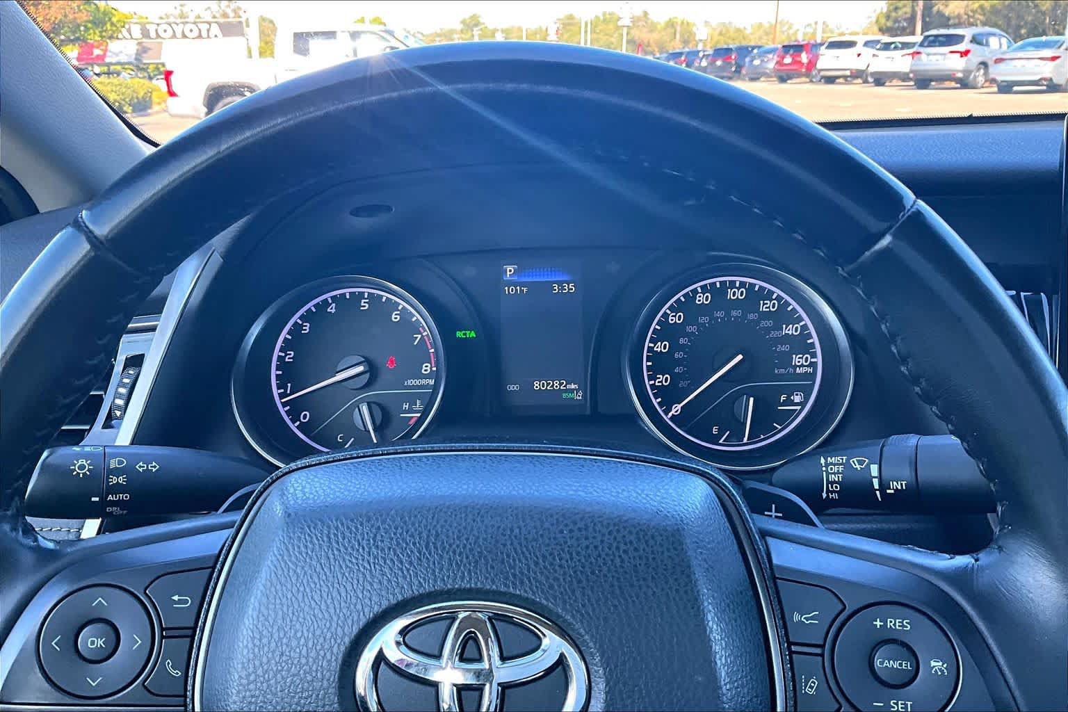 Used 2021 Toyota Camry SE w/ Convenience Package FWD image 25