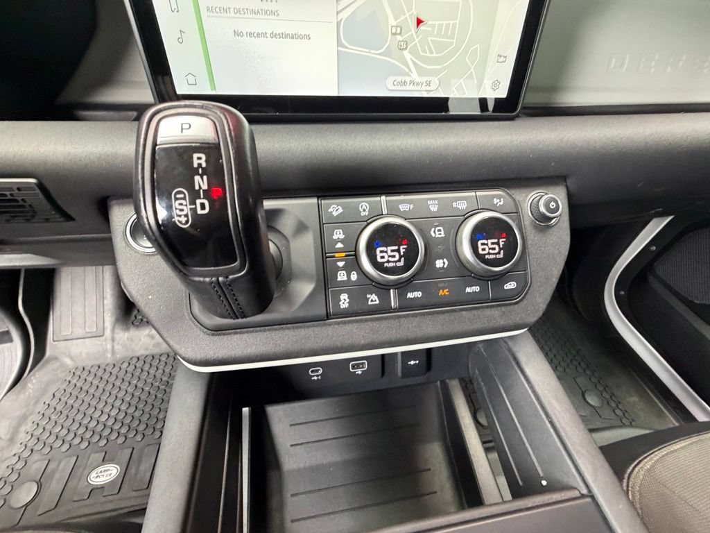 Used 2020 Land Rover Defender 110 SE AWD/4WD image 17