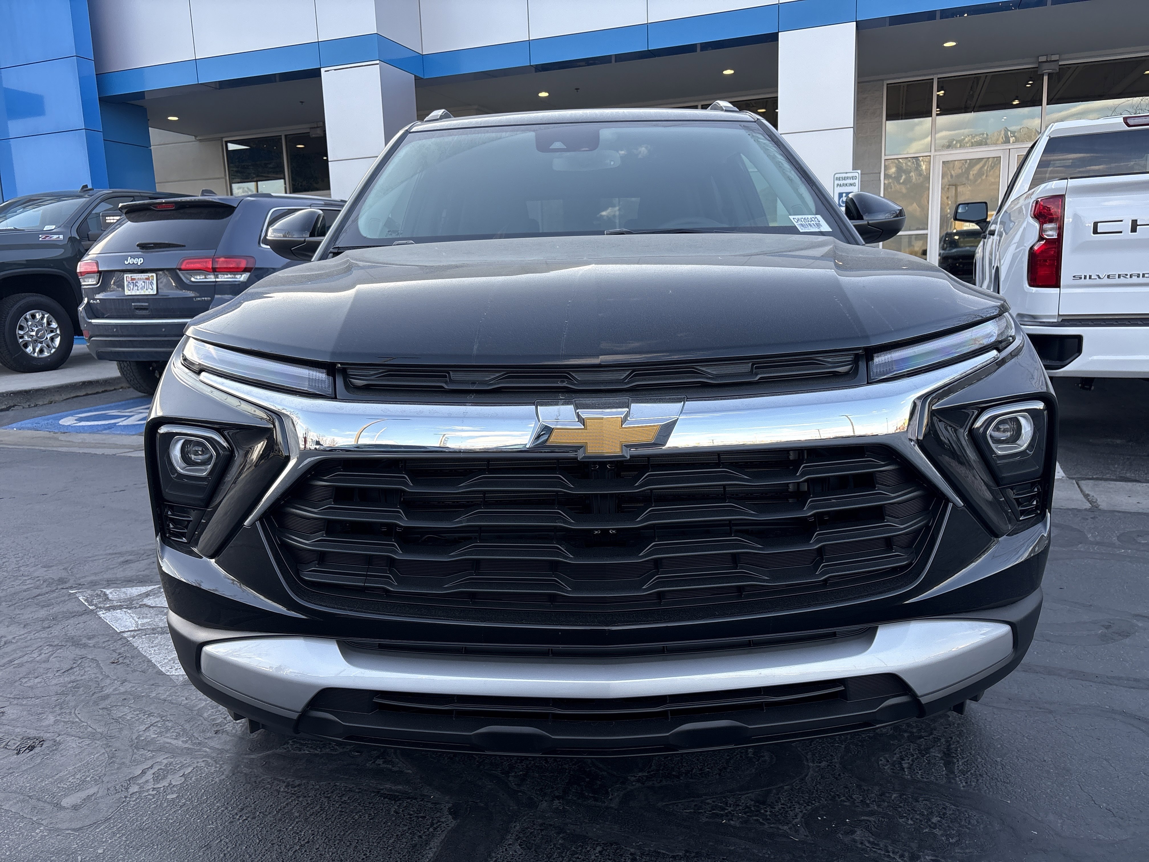 New 2026 Chevrolet TrailBlazer LT w/ Convenience Package AWD/4WD image 8
