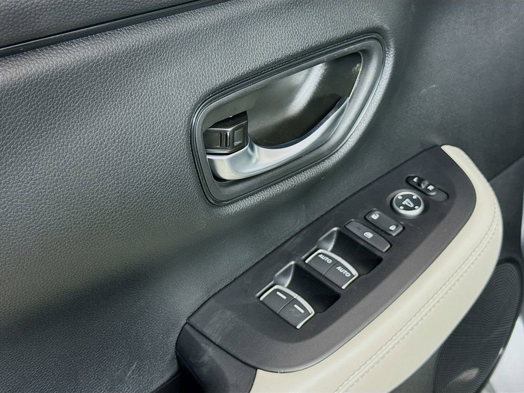 New 2026 Honda HR-V EX-L image 19