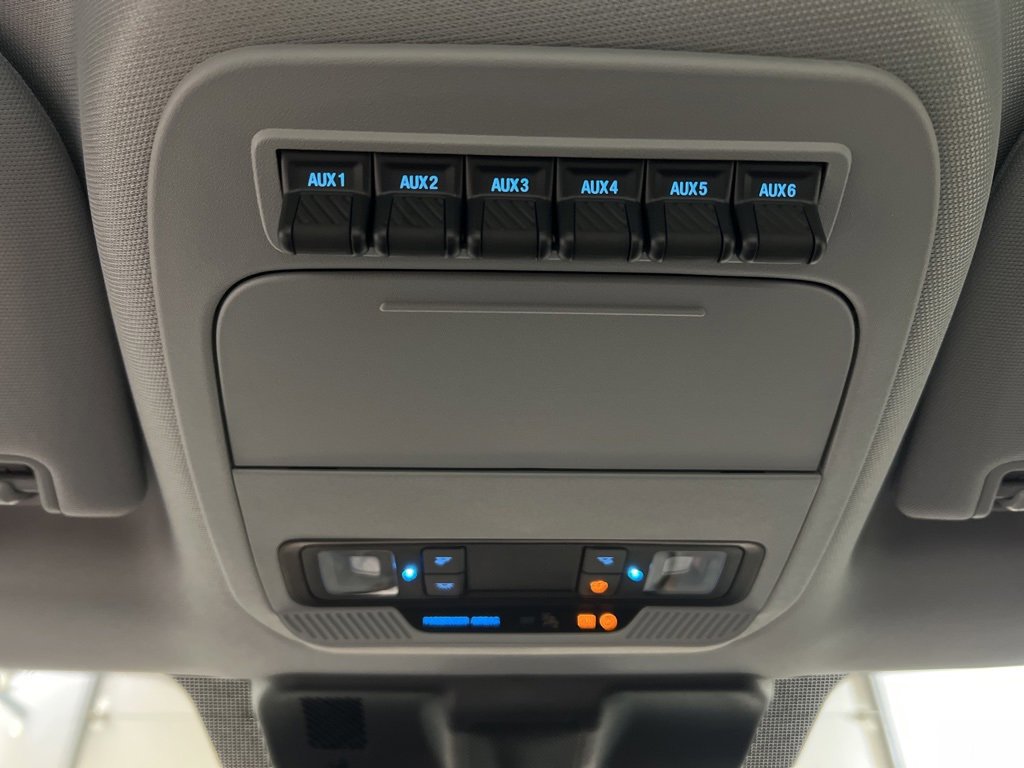 New 2026 Ford F350 XL w/ XL Chrome Package image 21