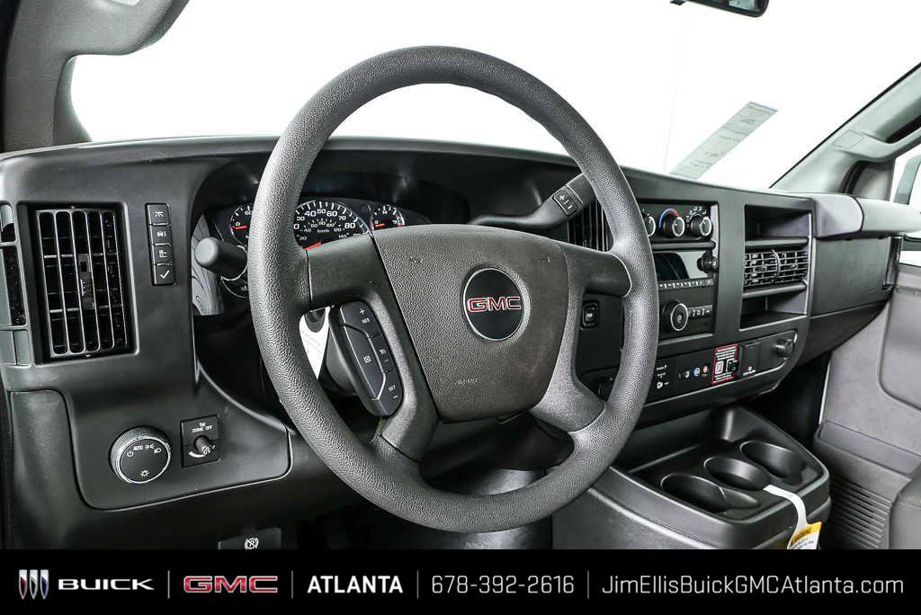 New 2025 GMC Savana 2500 w/ Driver Convenience Package RWD image 5