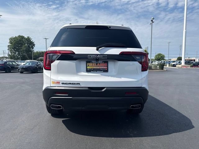 Used 2023 GMC Acadia SLE w/ Driver Convenience Package FWD image 6
