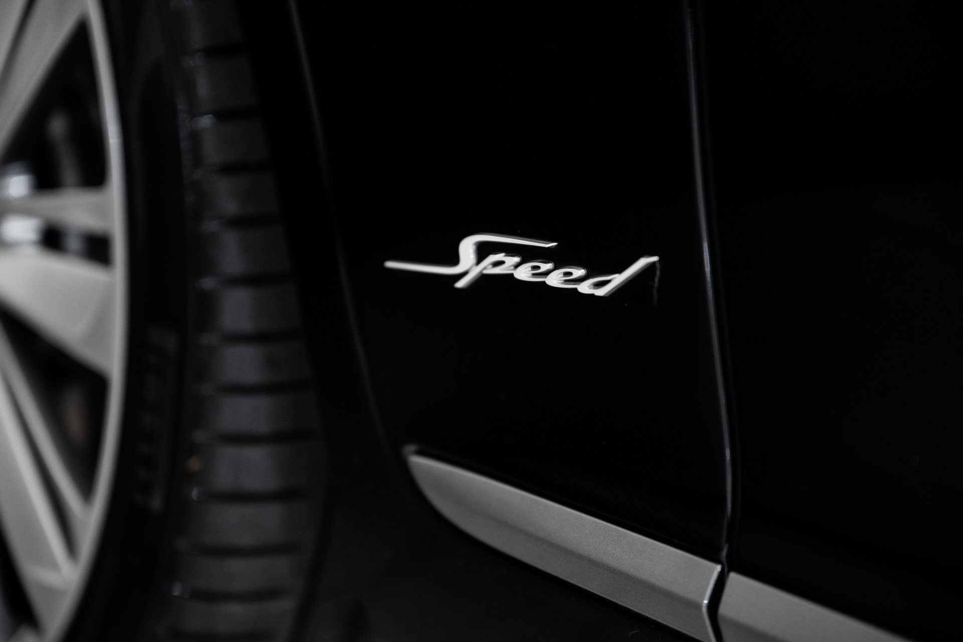 Used 2024 Bentley Flying Spur W12 image 15