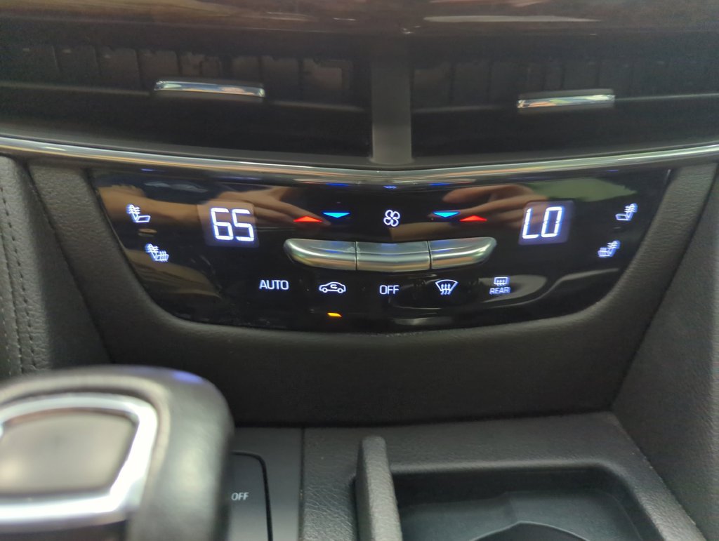 Used 2019 Cadillac CT6 Luxury w/ Driver Awareness Package AWD/4WD image 22