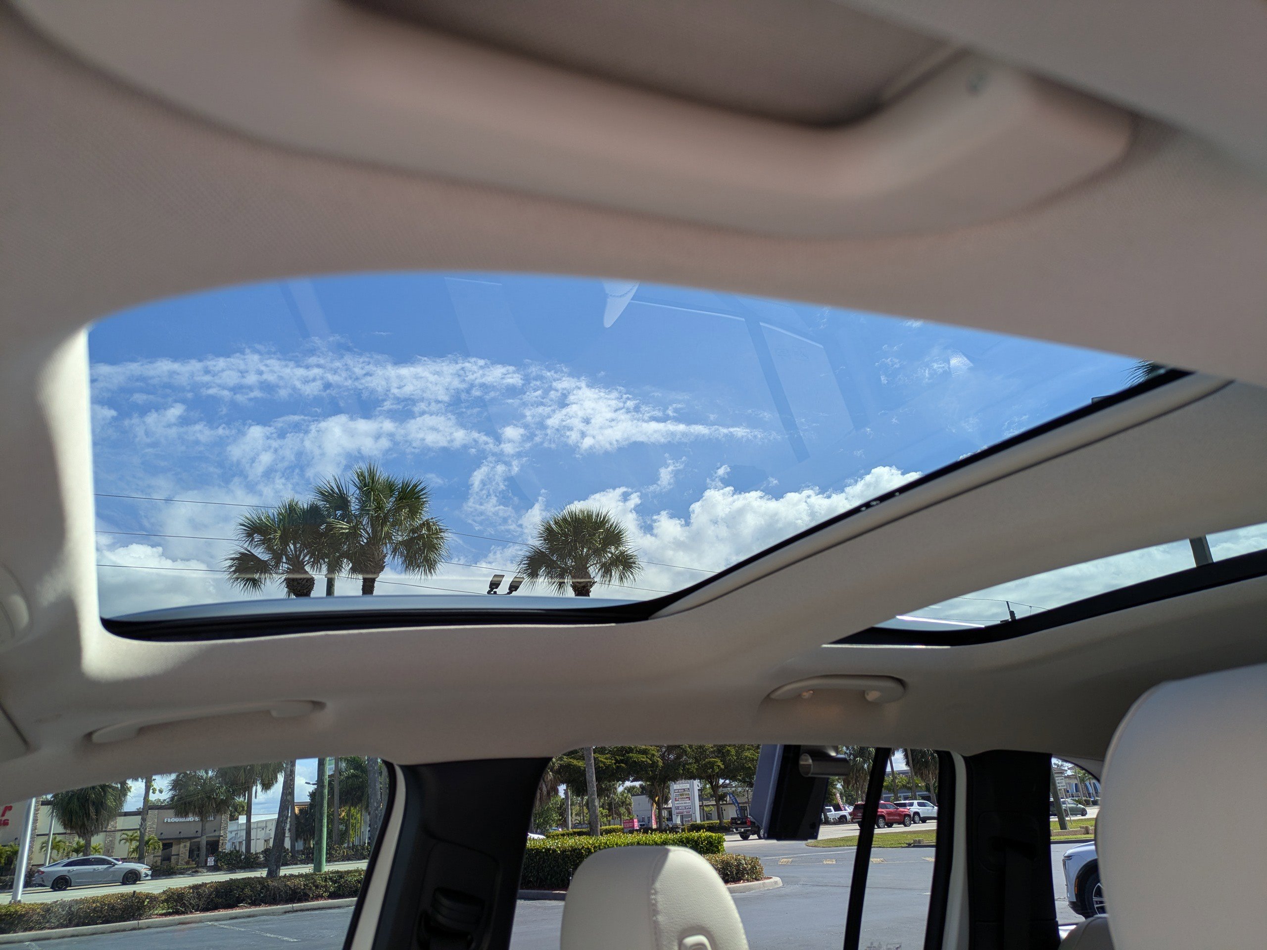 Used 2023 Mercedes-Benz GLB 250 image 20