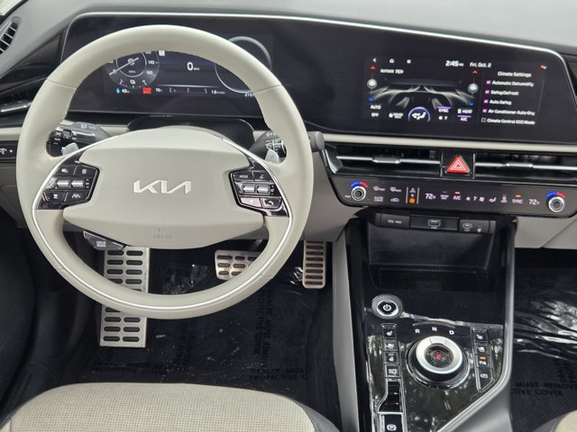 Certified 2023 Kia Niro Wave FWD image 28