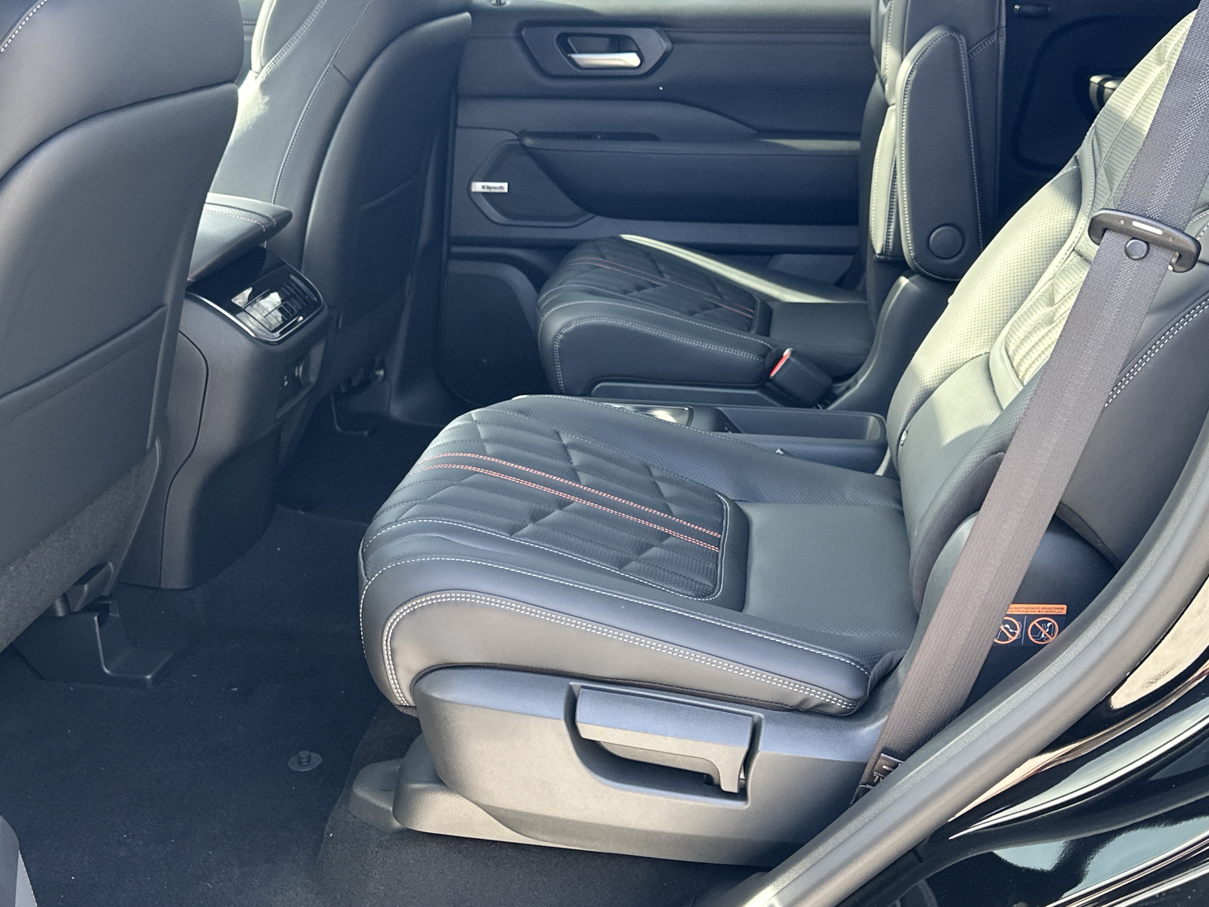 New 2026 Nissan Armada PRO-4X AWD/4WD image 21