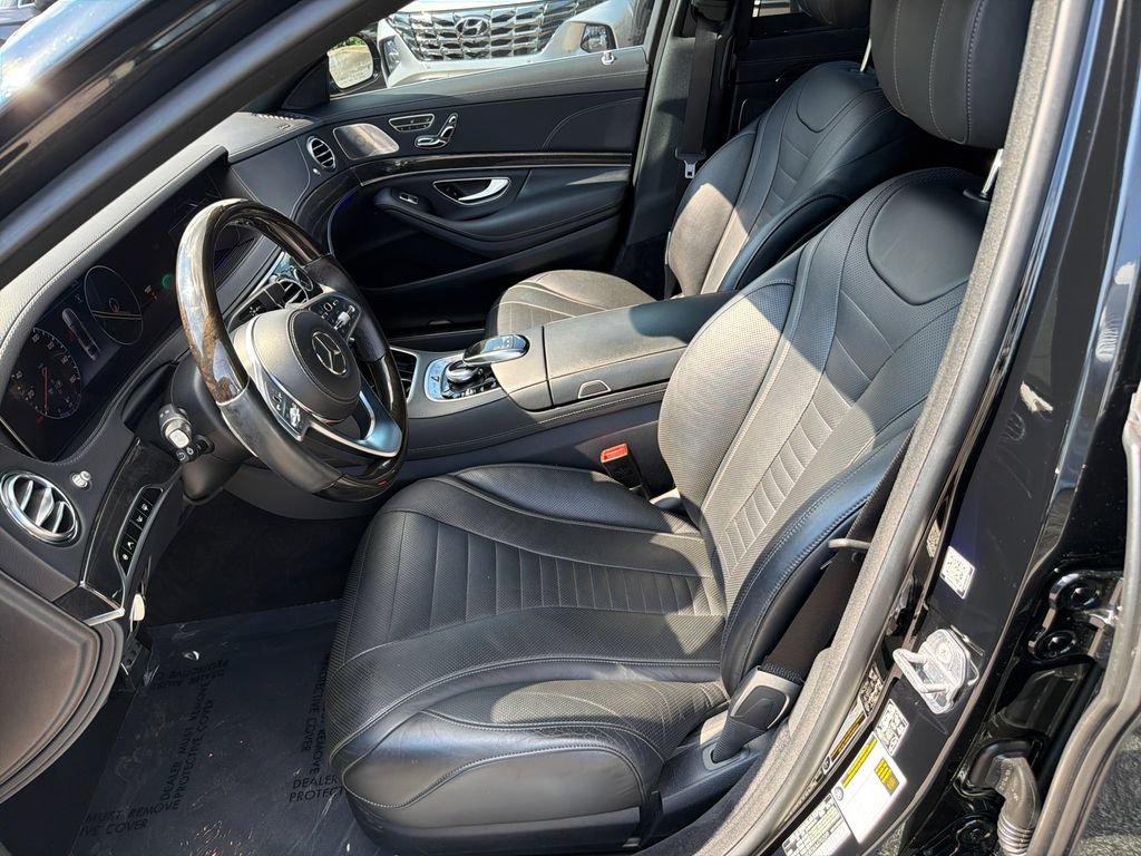 Used 2019 Mercedes-Benz S 560 Sedan image 9