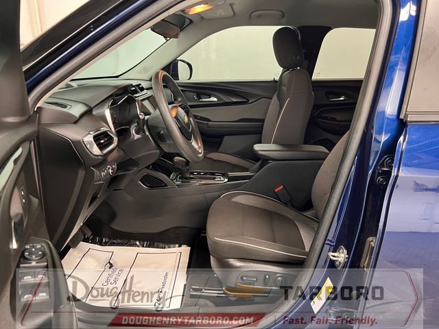 Used 2023 Chevrolet TrailBlazer LT FWD image 31