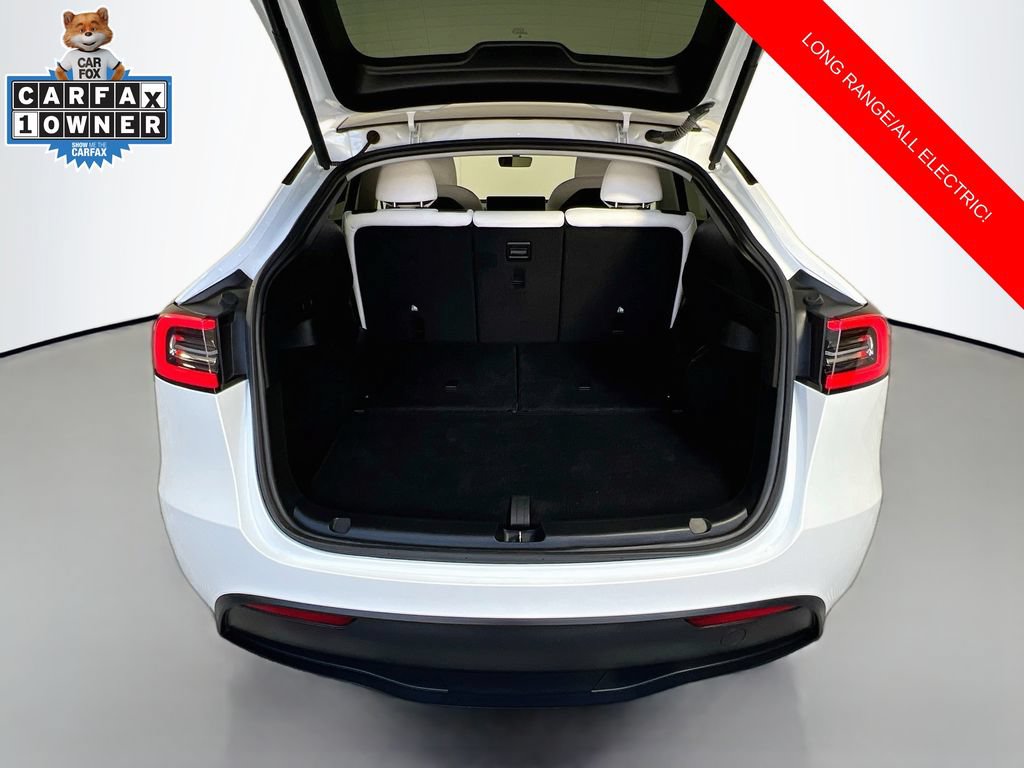 Used 2024 Tesla Model Y Long Range AWD/4WD image 28