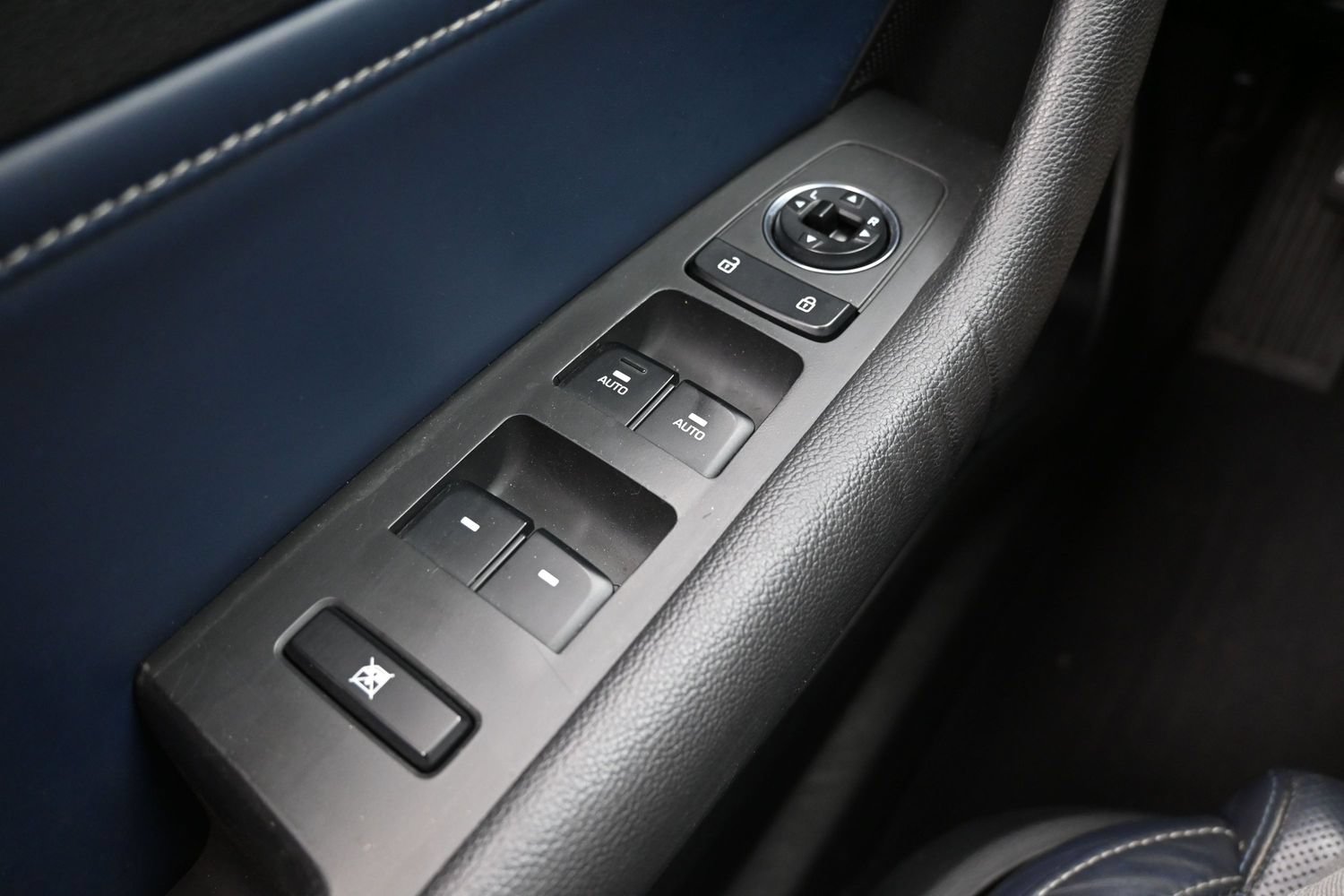 Used 2016 Hyundai Sonata Limited FWD image 38