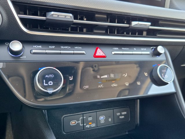 New 2026 Hyundai Sonata SEL FWD image 8