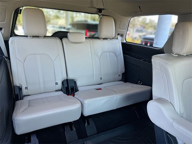 Certified 2023 Ford Expedition Platinum image 26
