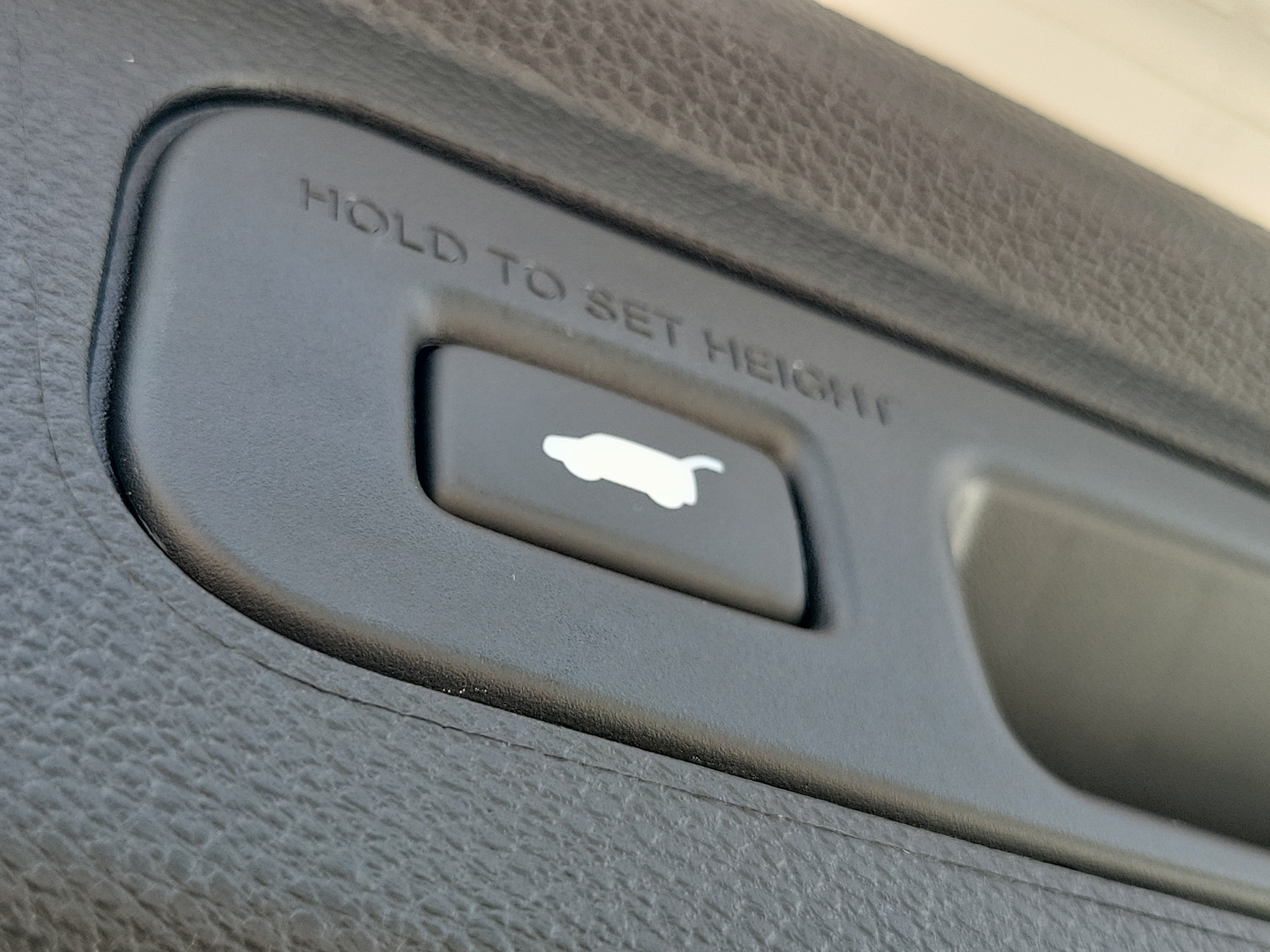 Certified 2025 Honda Odyssey Touring image 7