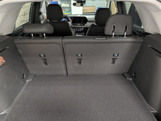 New 2026 Chevrolet TrailBlazer LT w/ Convenience Package AWD/4WD image 15