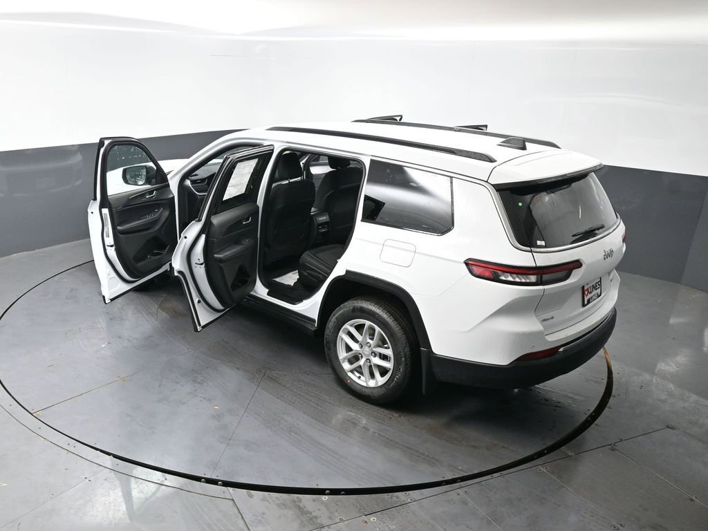 New 2026 Jeep Grand Cherokee L Laredo w/ Trailer Tow Package image 46