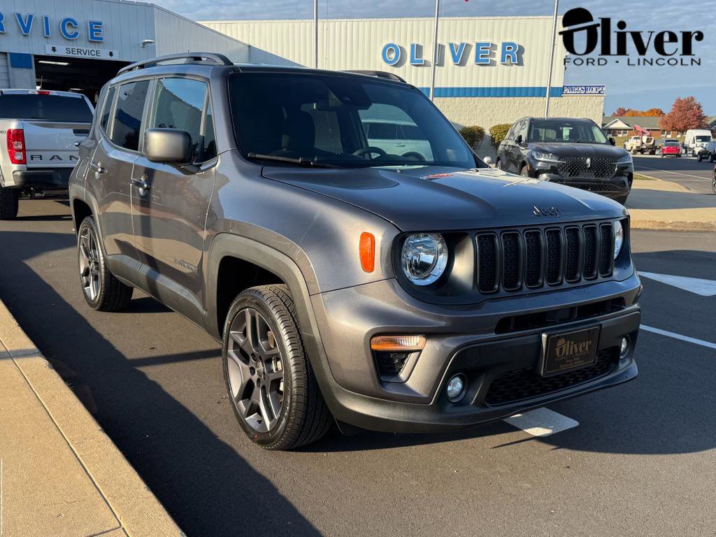 Used 2021 Jeep Renegade Latitude image 1