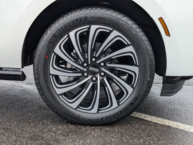 New 2026 Lincoln Navigator Black Label image 11