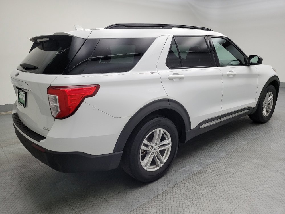 Used 2020 Ford Explorer XLT image 10