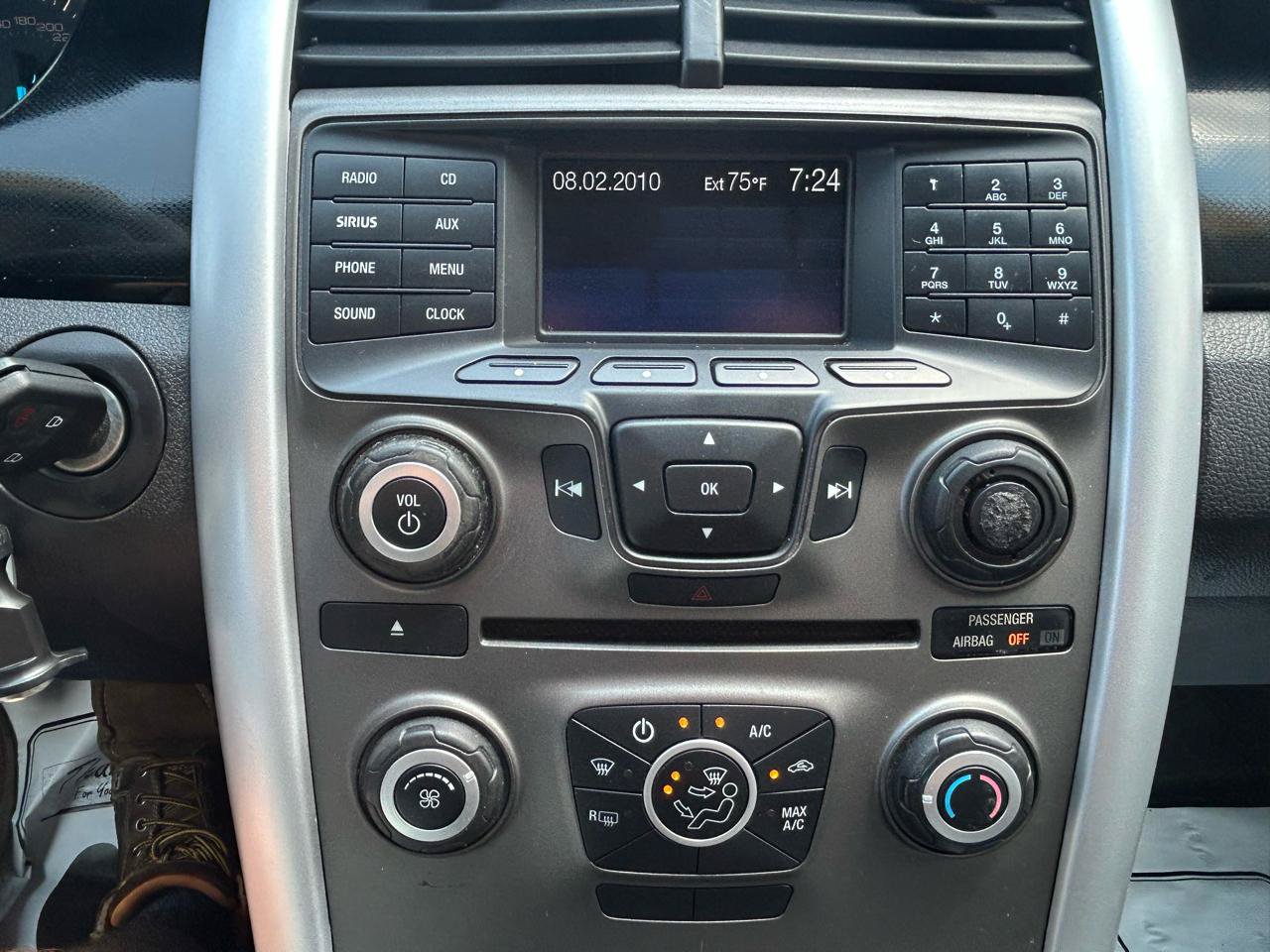 Used 2011 Ford Edge SE FWD image 22