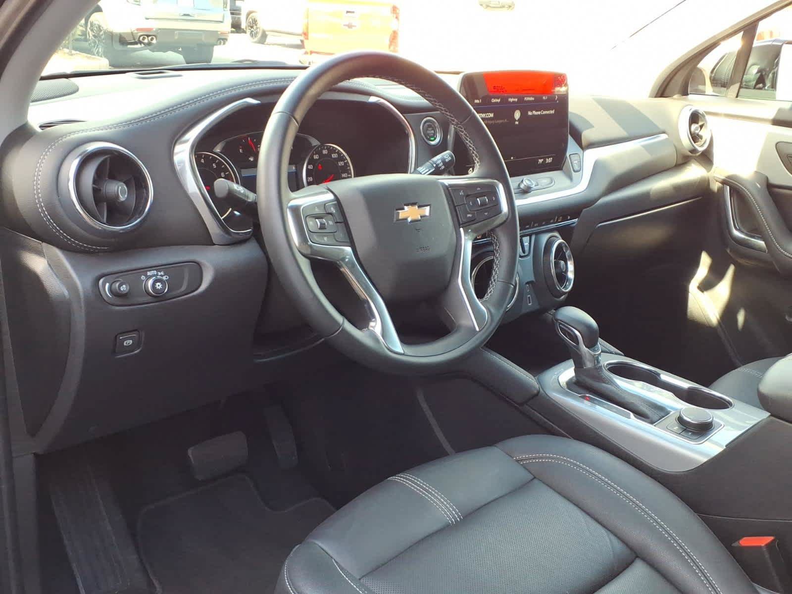 Used 2026 Chevrolet Blazer LT w/ Midnight/Sport Edition AWD/4WD image 9