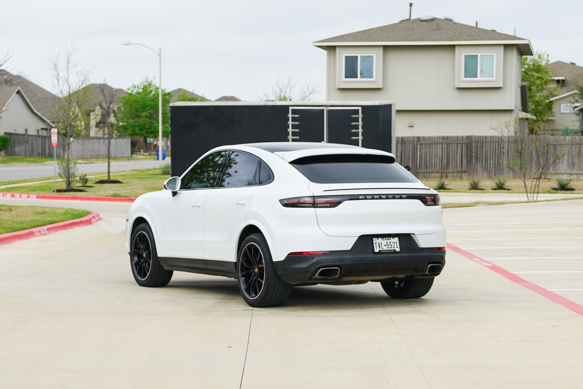 Used 2020 Porsche Cayenne image 5