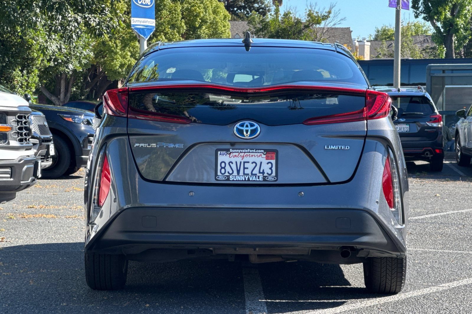 Used 2020 Toyota Prius Prime Limited FWD image 5