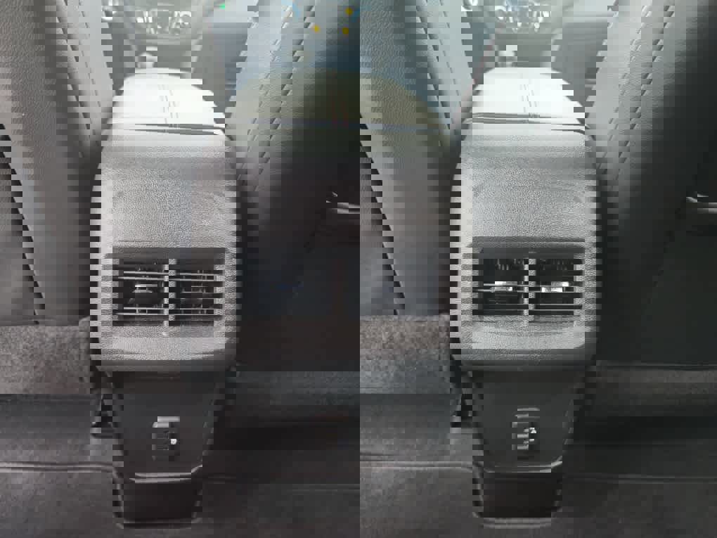 Used 2022 Chevrolet Equinox RS image 16