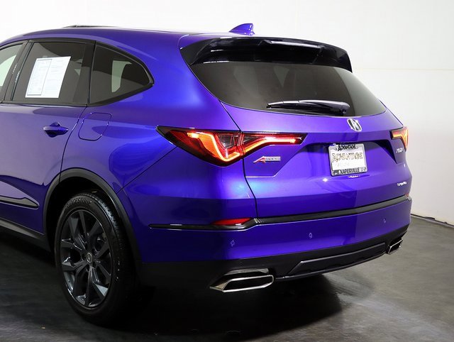 Used 2024 Acura MDX A-Spec image 11