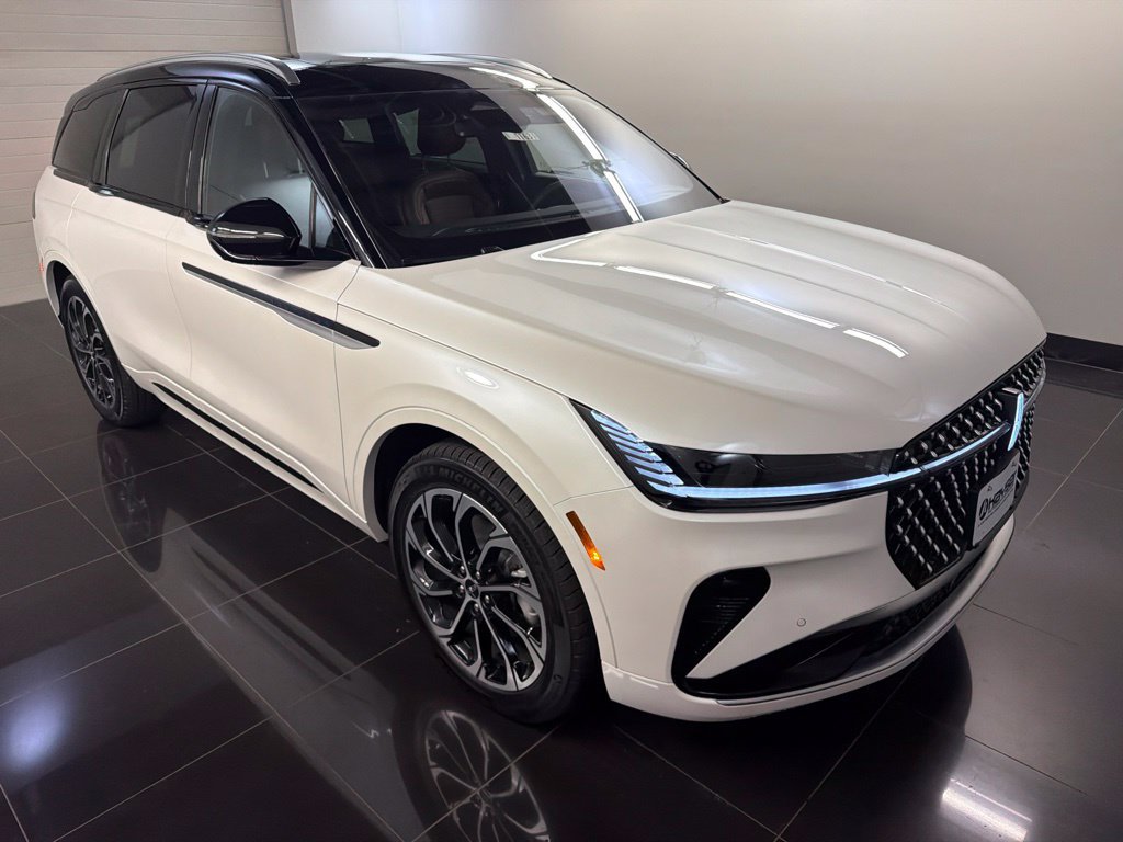 New 2026 Lincoln Nautilus Reserve AWD/4WD image 1