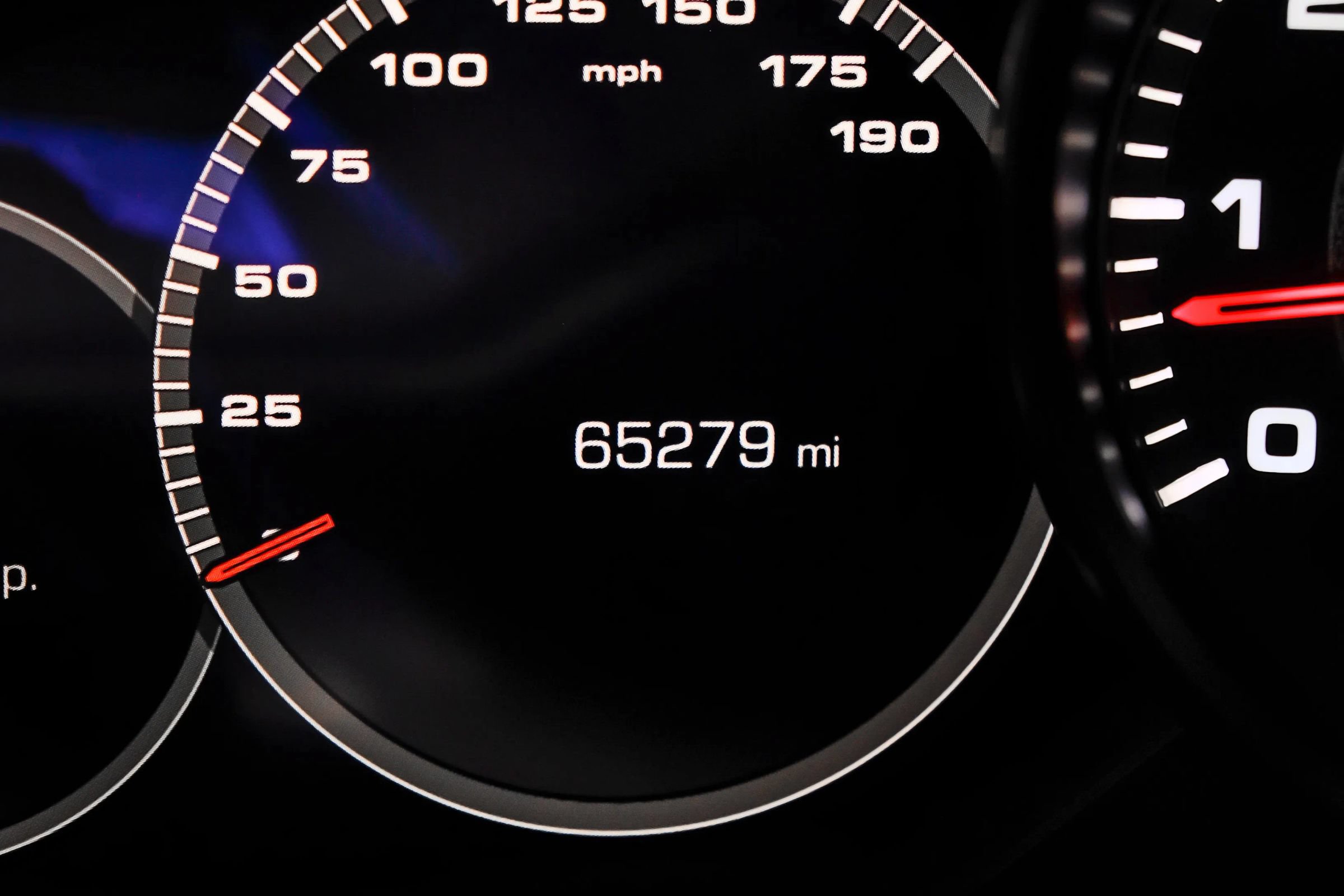 Used 2018 Porsche Panamera image 18