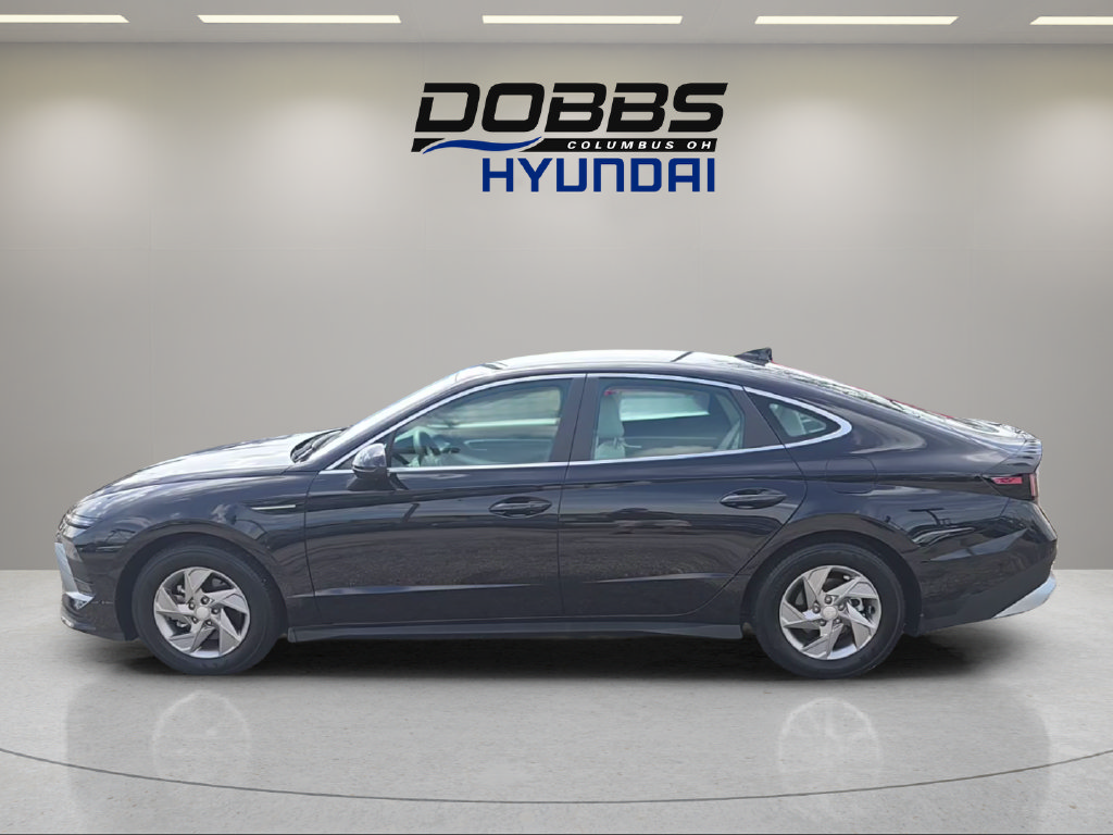 Certified 2026 Hyundai Sonata SE FWD image 2