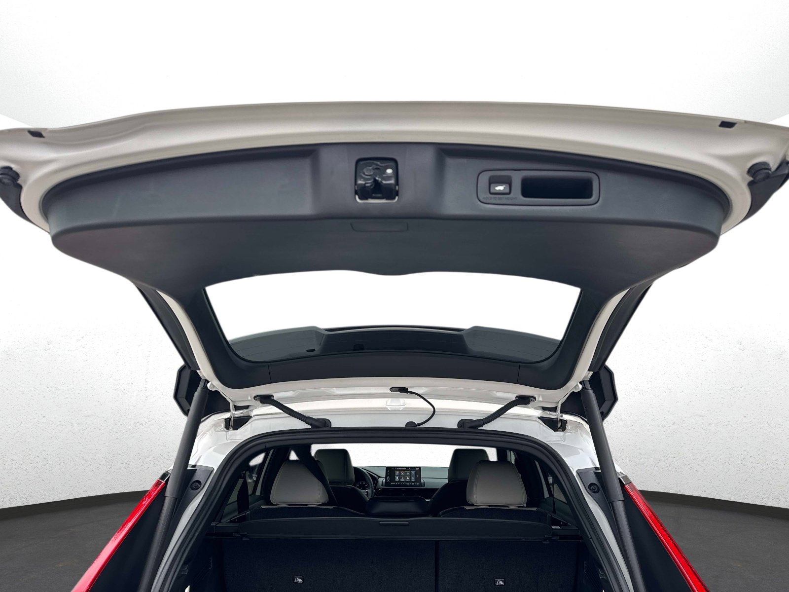 Used 2023 Honda CR-V Sport Touring image 12