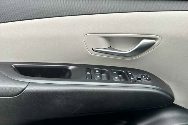 Used 2023 Hyundai Tucson SEL image 8