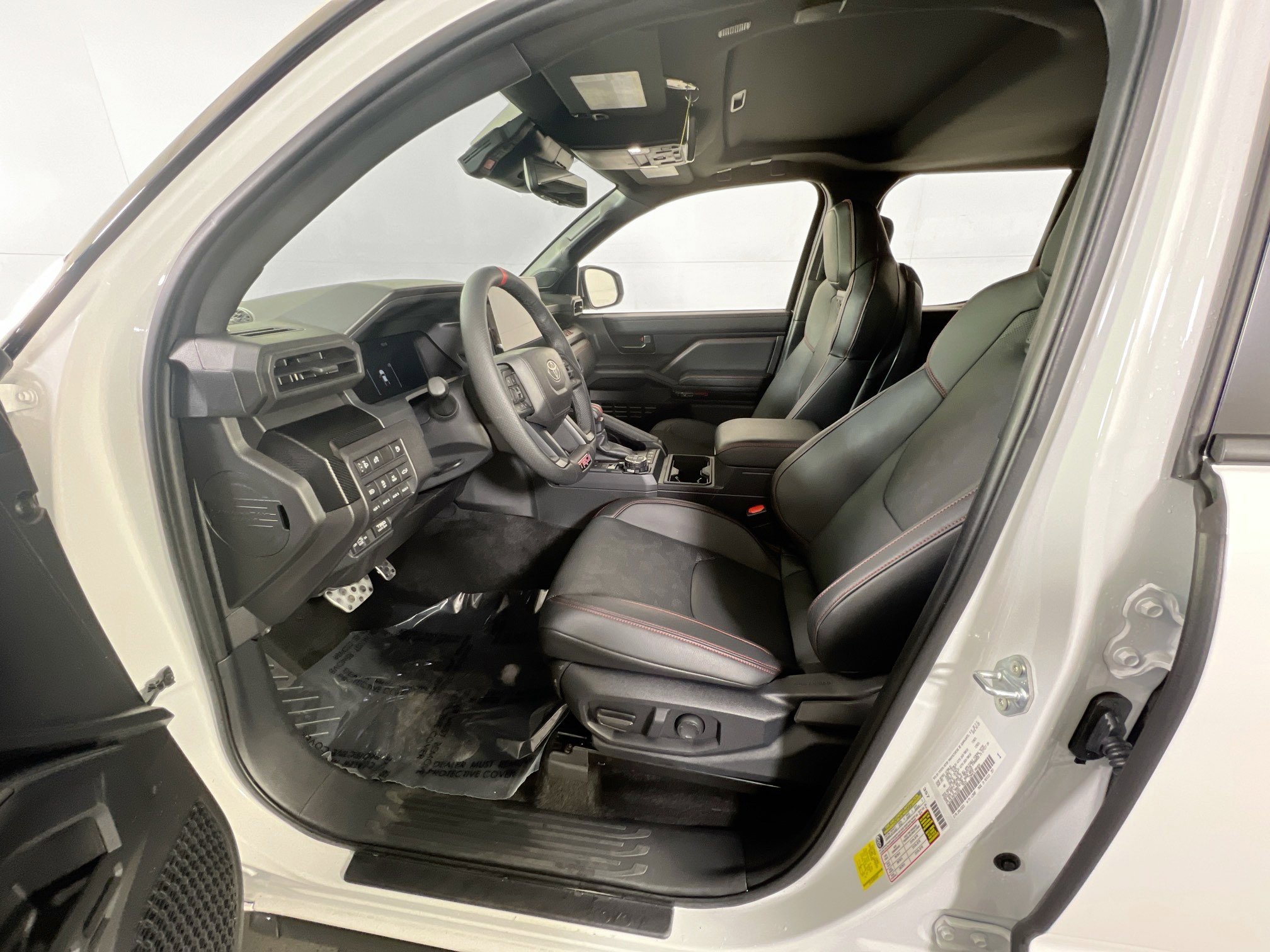 Used 2025 Toyota Tacoma TRD Pro w/ Tow Tech Package AWD/4WD image 21