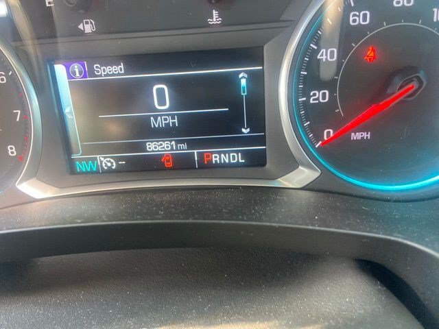 Used 2018 Chevrolet Traverse LT FWD image 20