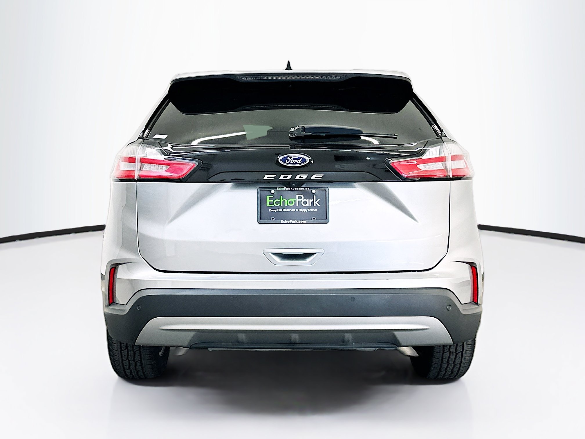 Used 2024 Ford Edge SEL AWD/4WD image 7