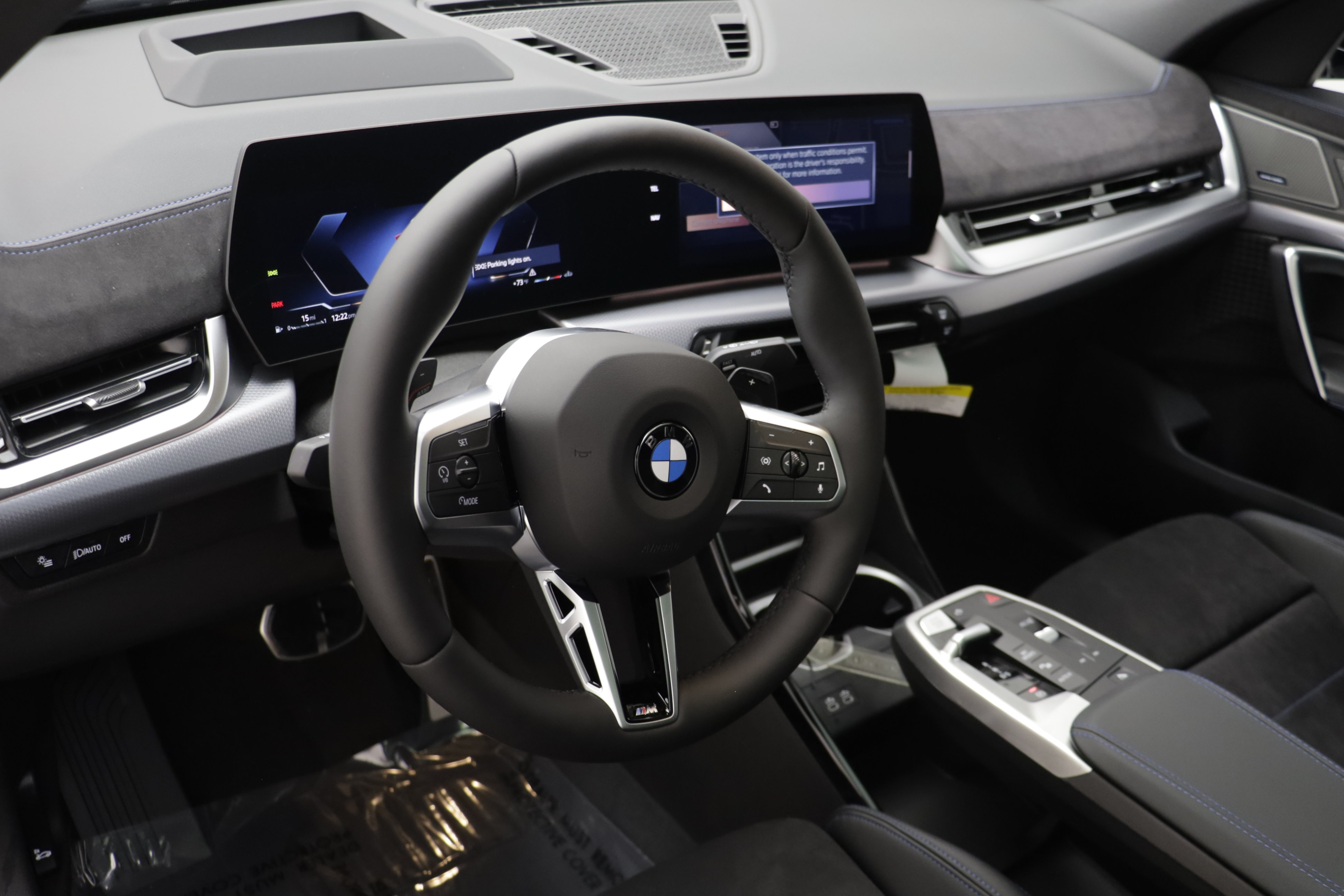 New 2026 BMW X2 xDrive28i w/ Technology Package AWD/4WD image 7