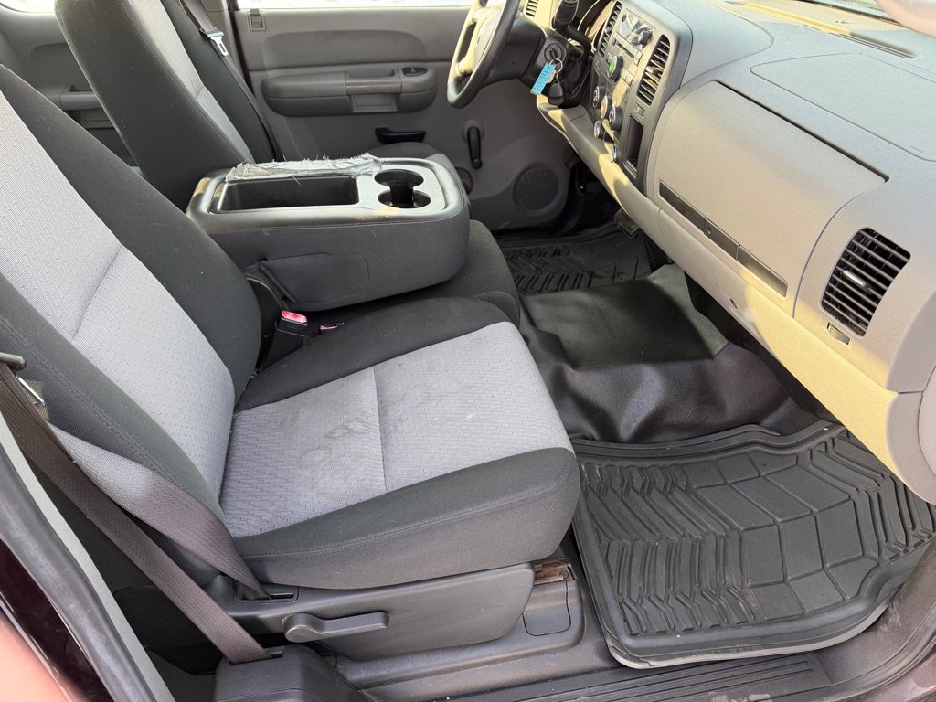 Used 2008 Chevrolet Silverado 1500 W/T w/ LS Package image 11